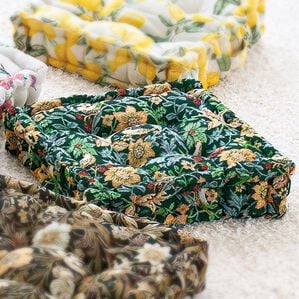 「高級ゴブラン織厚みたっぷりクッキークッション（チェアカバー・チェアパッド）」｜バードグリーン