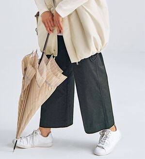 BELLUNA（ベルーナ）の「はっ水綿混ベイカーパンツ（フルレングスパンツ）」｜ブラック