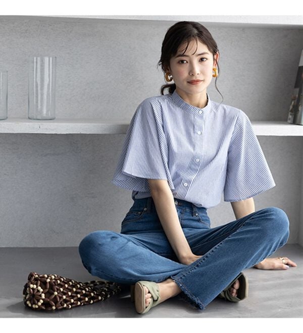 GeeRA（ジーラ）の「フレアー袖バンドカラーブラウス（ブラウス）」｜詳細画像