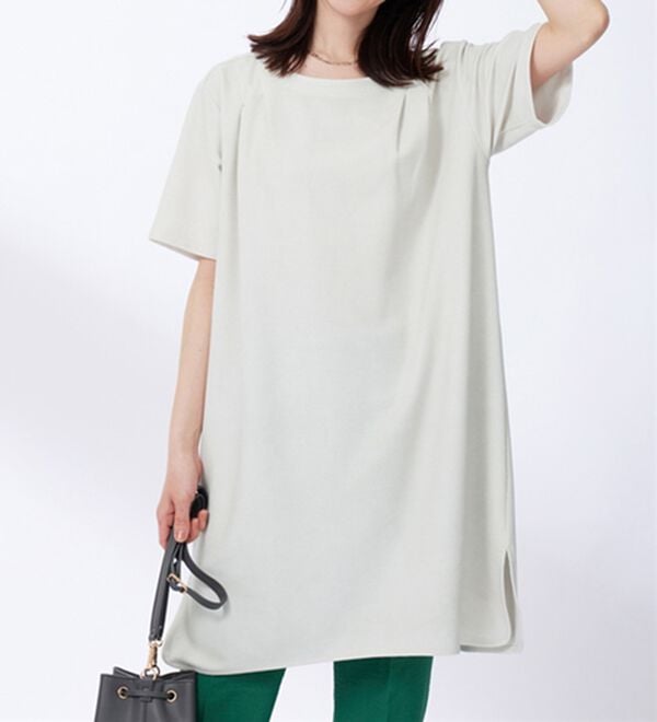 BELLUNA（ベルーナ）の「かのこ素材肩タックデザインワンピース（チュニック）」｜詳細画像