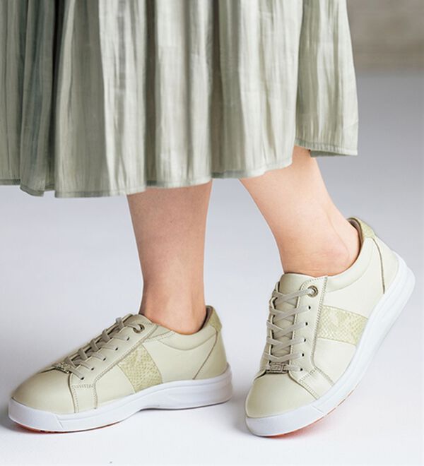 ルフラン（ルフラン）の「＜ラシーナリュクス＞ビジュー付パイソン切替レザースニーカー（スニーカー）」｜詳細画像