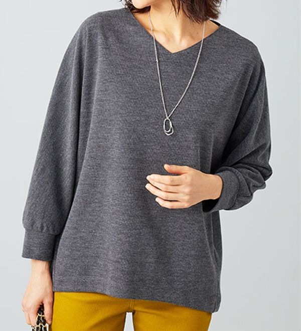 BELLUNA（ベルーナ）の「【2点セット】ネックレス付ジャカード素材プルオーバー（カットソー）」｜詳細画像