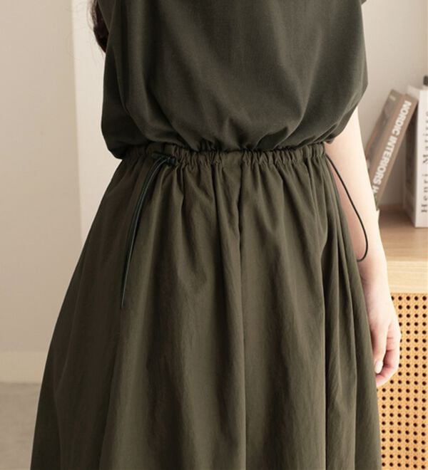 Viola e Viola（ヴィオラ エ ヴィオラ）の「【Ｍ～５Ｌ】ゆったり異素材ドッキングワンピース（ドッキングワンピース）」｜詳細画像