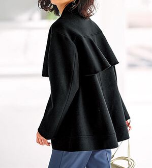 BELLUNA（ベルーナ）の「ウール調素材フリル使いブルゾン（ブルゾン）」｜黒