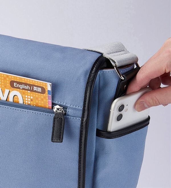 「＜ビバリーヒルズポロクラブ＞上質な帆布ショルダー（メンズショルダーバッグ）」｜詳細画像