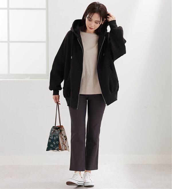 BELLUNA（ベルーナ）の「裏起毛素材ビッグシルエットジップパーカー（パーカー）」｜詳細画像