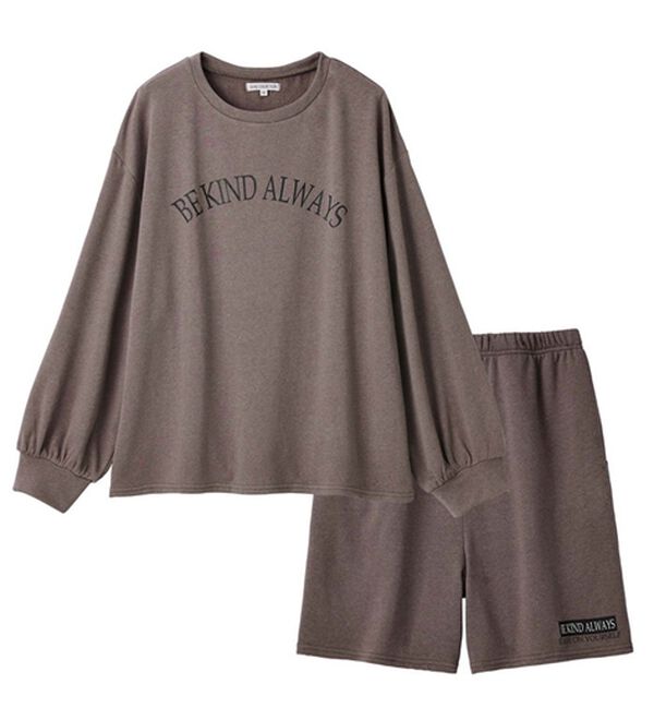 「スウェットロゴプルオーバー＆ハーフパンツセット（パジャマ・ルームウェア）」｜ブラウン