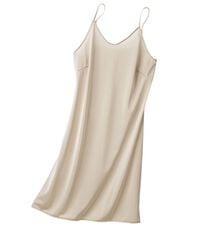 LAVIENNE（ラヴィエンヌ）の「お役立ちサラッとスリップ（肌着・インナーウェア）」