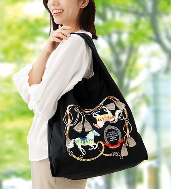 「折りたためるホース刺繍バッグ（トートバッグ）」｜詳細画像