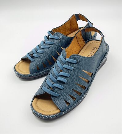 BELLUNA（ベルーナ）の「めちゃ柔らか幅広バックバンドサンダル（サンダル・ミュール）」