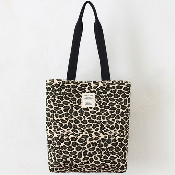 iellio（イエリオ）の「彩り美ジャカードＡ４トート＜トートバッグ・バッグ・Ａ４サイズ対応＞（トートバッグ）」｜レオパード