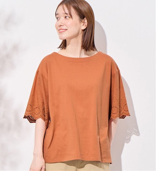 Viola e Viola（ヴィオラ エ ヴィオラ）の「綿１００％ 袖レース切替Ｔシャツ（Tシャツ）」｜詳細画像