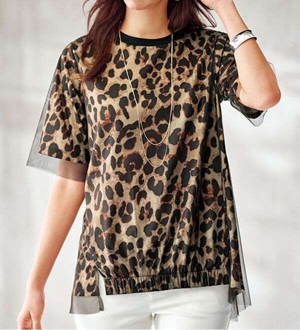 BELLUNA（ベルーナ）の「チュール重ねアニマルプリントプルオーバー（カットソー）」｜詳細画像