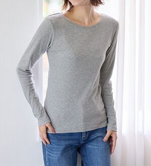 LAVIENNE（ラヴィエンヌ）の「【医師オススメ】綿１００％吸湿発熱あったかインナー　クルーネックインナー長袖（肌着・インナーウェア）」｜杢グレー