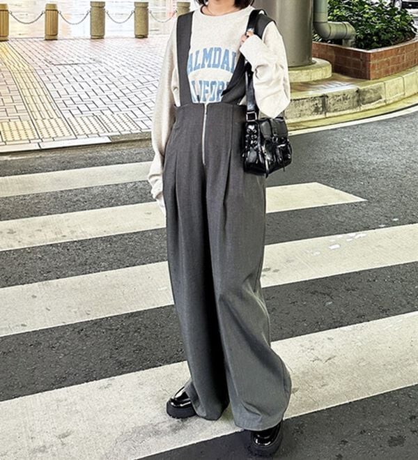 GeeRA（ジーラ）の「フロントジップハイウエストサロペット（オールインワン）」｜詳細画像