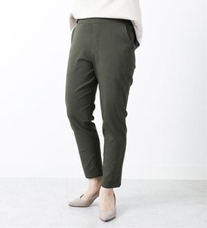 BELLUNA（ベルーナ）の「のびのびストレッチテーパードパンツ（テーパードパンツ）」｜カーキ
