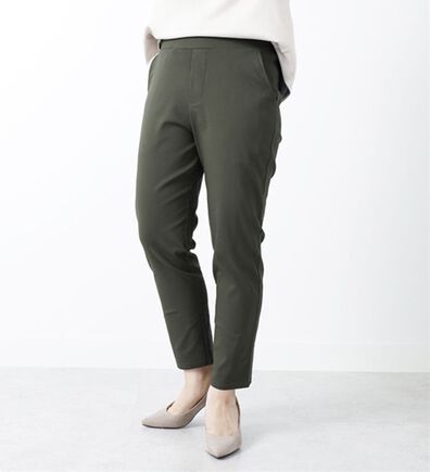 BELLUNA（ベルーナ）の「のびのびストレッチテーパードパンツ（テーパードパンツ）」