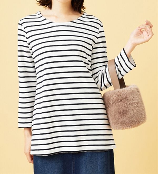 BELLUNA（ベルーナ）の「柔らかポンチ素材ボーダープルオーバー（カットソー）」｜詳細画像