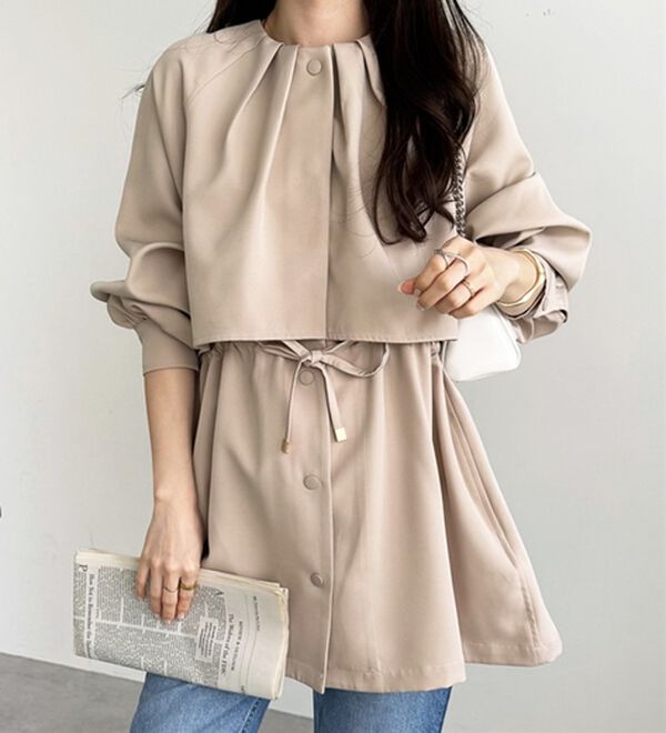 GeeRA（ジーラ）の「ケープデザインミドル丈マンパー（ブルゾン）」｜詳細画像