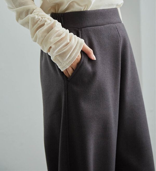 RANAN（ラナン）の「フェイクウールバレルレッグカーブパンツ（フルレングスパンツ）」｜詳細画像