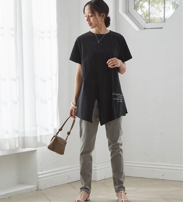 RANAN（ラナン）の「【ひんやり】ロゴプリントチュニックTシャツ（Tシャツ）」｜詳細画像