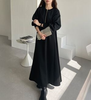 GeeRA（ジーラ）の「1枚で決まる！ハーフジップフレアワンピース（カットソーワンピース）」｜ブラック