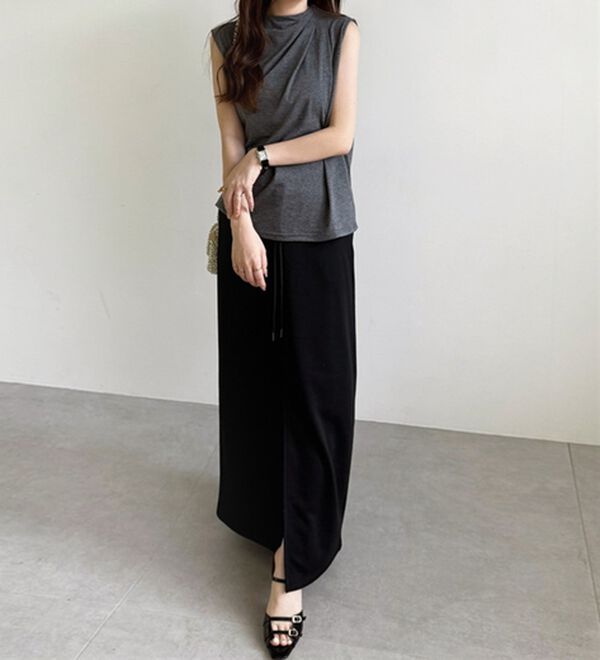 GeeRA（ジーラ）の「ドレープデザイントップス（カットソー）」｜詳細画像