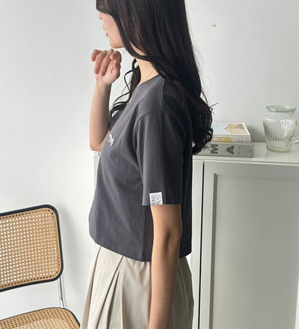 GeeRA（ジーラ）の「GeeRA別注【ＰＥＮＮＥＹＳ】接触冷感ショートＴシャツ（Tシャツ）」｜詳細画像