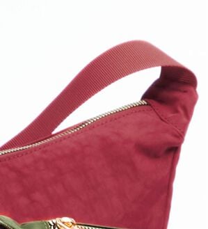 ルフラン（ルフラン）の「大人の収納たっぷりショルダーバッグ（ショルダーバッグ）」｜レッド