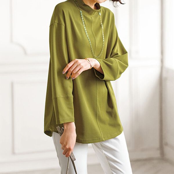 BELLUNA（ベルーナ）の「吸湿発熱ポンチ素材袖デザインプルオーバー（カットソー）」｜詳細画像