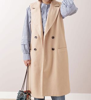 BELLUNA（ベルーナ）の「ウール調素材ロングジレ（ジレ）」｜ベージュ