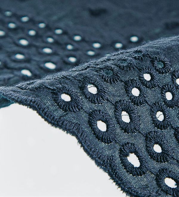 BELLUNA（ベルーナ）の「綿レース切替デザインプルオーバー（カットソー）」｜詳細画像