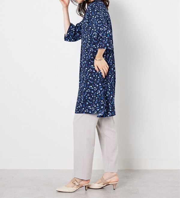 BELLUNA（ベルーナ）の「レーヨン素材袖フレアーワンピース（その他ワンピース）」｜詳細画像