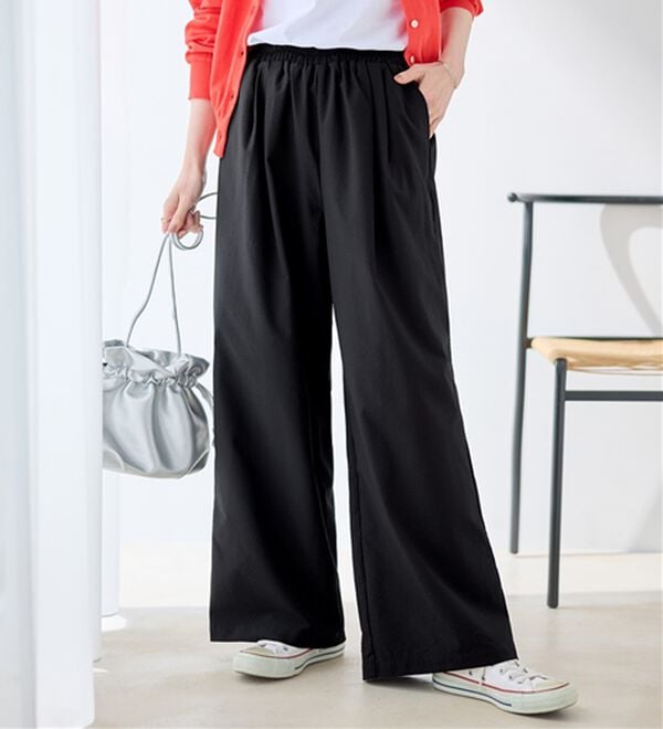 Viola e Viola（ヴィオラ エ ヴィオラ）の「風が通り抜ける！サッカーワイドパンツ（ワイドパンツ・ガウチョ）」｜ブラック