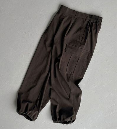 BELLUNA（ベルーナ）の「サラリ快適！ビンテージ調カーゴパンツ（その他パンツ）」