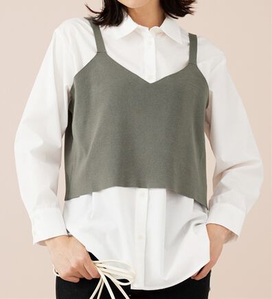 BELLUNA（ベルーナ）の「ニットビスチェ&times;シャツアンサンブル（アンサンブル）」