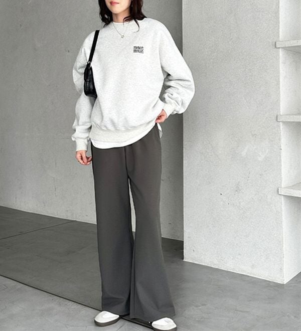 GeeRA（ジーラ）の「美脚見えカーブフレアパンツ（フルレングスパンツ）」｜詳細画像