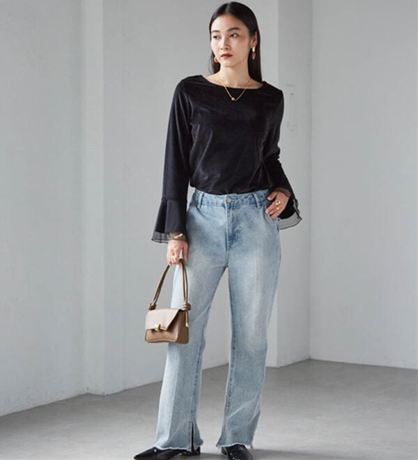 RANAN（ラナン）の「フレアーチュール袖ベロアプルオーバー（カットソー）」｜詳細画像