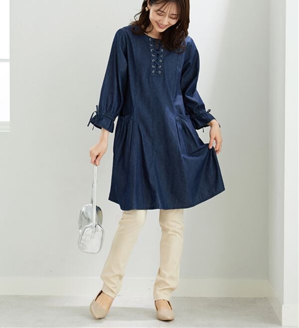 BELLUNA（ベルーナ）の「胸元レースアップデニムワンピース（その他ワンピース）」｜詳細画像