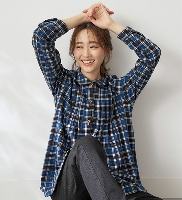 BELLUNA（ベルーナ）の「まるで着る毛布！静電防止付裏ファーブラウス（チュニック）」｜詳細画像