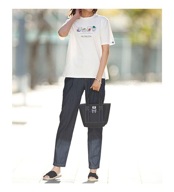 BELLUNA（ベルーナ）の「＜べるーにゃ&times;フルーツオブザルーム＞ポケット付ひょっこりミニトートバッグ（トートバッグ）」｜詳細画像