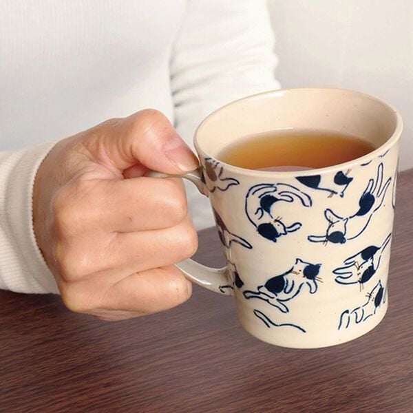 「美濃焼　軽量ゴロゴロ猫マグ（２色組）（その他キッチン用品）」｜詳細画像