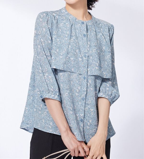 BELLUNA（ベルーナ）の「ケープ風デザインブラウス（ブラウス）」｜詳細画像