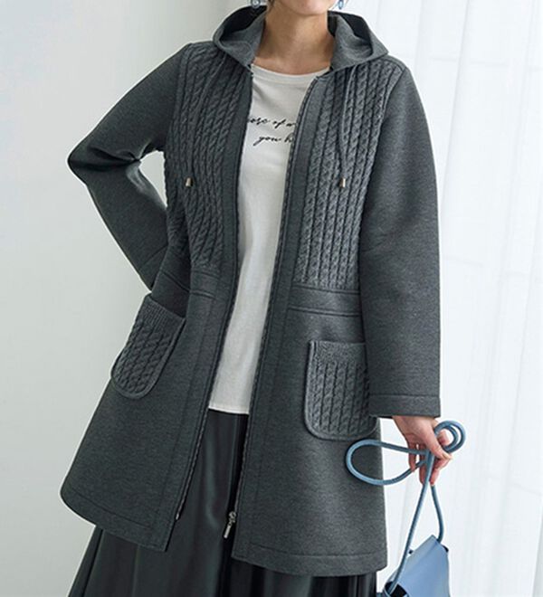 BELLUNA（ベルーナ）の「ダンボール素材ケーブルニット切替コート（ハーフコート）」｜杢チャコール