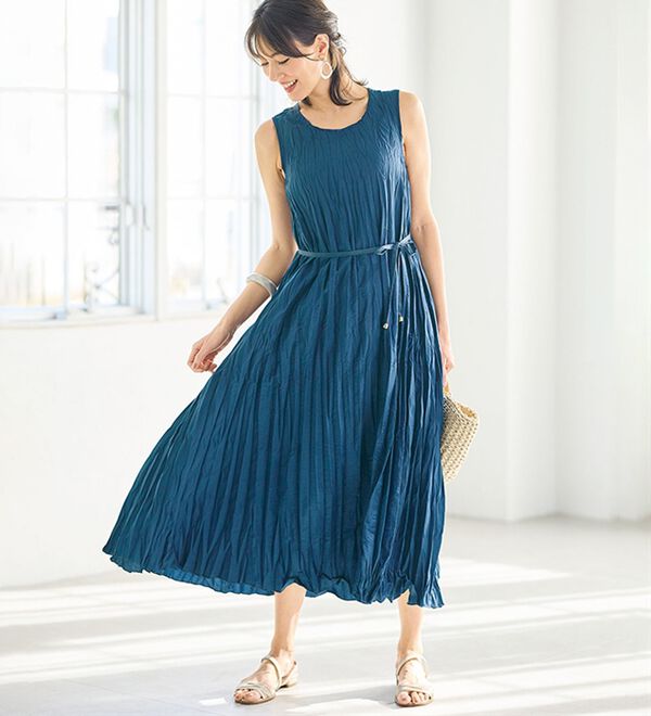 BELLUNA（ベルーナ）の「真夏のおしゃれを楽しむクリンクルプリーツワンピ（その他ワンピース）」｜詳細画像