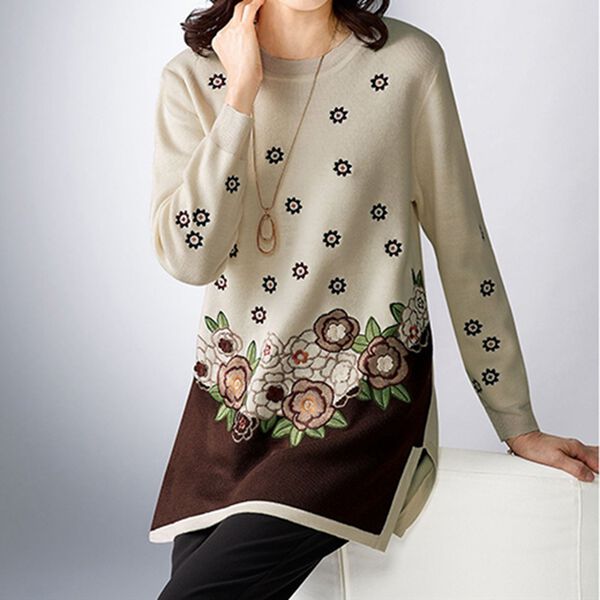 BELLUNA（ベルーナ）の「刺しゅう使い配色セーター（チュニック）」｜詳細画像