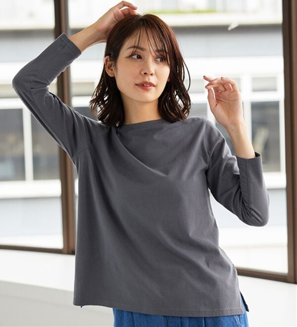 BELLUNA（ベルーナ）の「綿１００％大人顔サマ見えプルオーバー（カットソー）」｜詳細画像