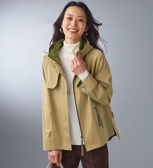 BELLUNA（ベルーナ）の「ダブルフェイス素材配色デザインコート（ハーフコート）」｜ベージュ&times;グリーン