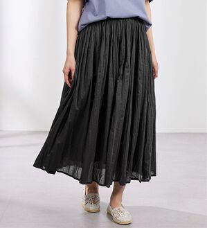 Viola e Viola（ヴィオラ エ ヴィオラ）の「ボイルクリンクルスカート（ひざ丈スカート）」｜チャコール