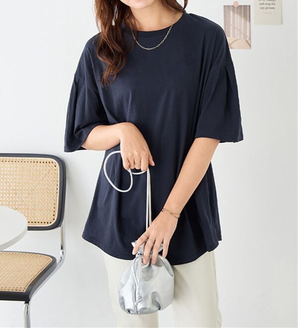 Viola e Viola（ヴィオラ エ ヴィオラ）の「袖タックチュニックTシャツ（チュニック）」｜詳細画像